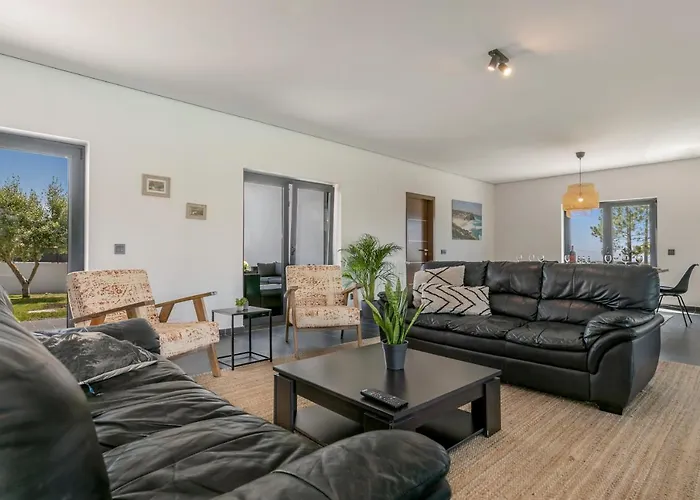 Casa Amizade ヴィラ アルジェズール